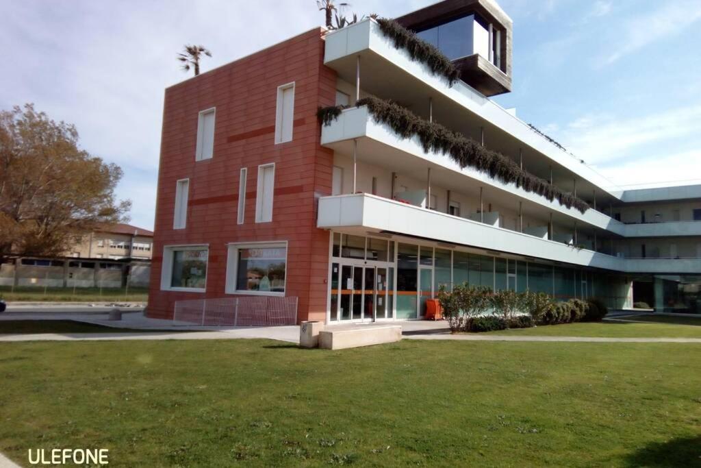 Casa Nel Parco Sulla Spiaggia بيزا المظهر الخارجي الصورة